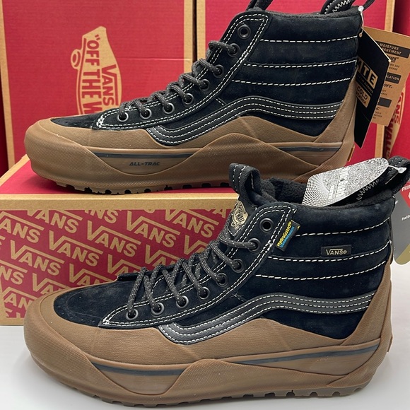 Vans Women’s Sk8-Hi Dip Mte-2
Black/Gum
VN0009QKB9M
Boots Cold Weather Sneakers - Picture 2 of 16